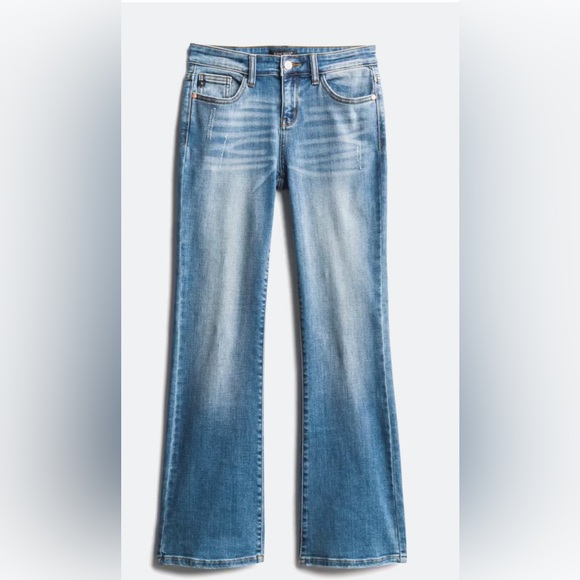 Judy Blue Denim - Judy Blue Lynn Mid Rise Bootcut Jean | Size 31 Petite